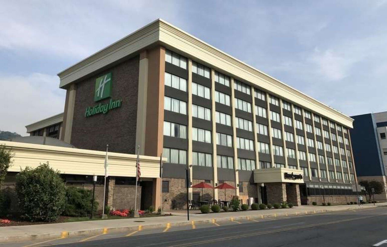 Holiday Inn Johnstown-Downtown, An Ihg Hotel Bagian luar foto